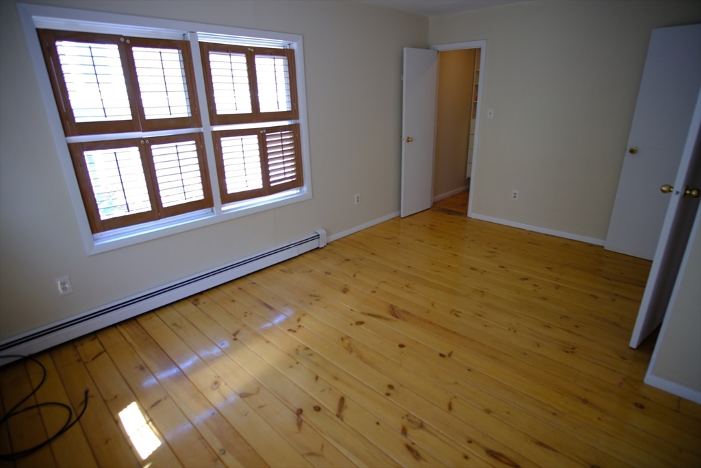 37 Forbes Street, Unit B Boston, MA 02130 - Photo 3 of 9