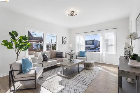 $399,000 | 1328 89th Avenue, Oakland, CA 94621