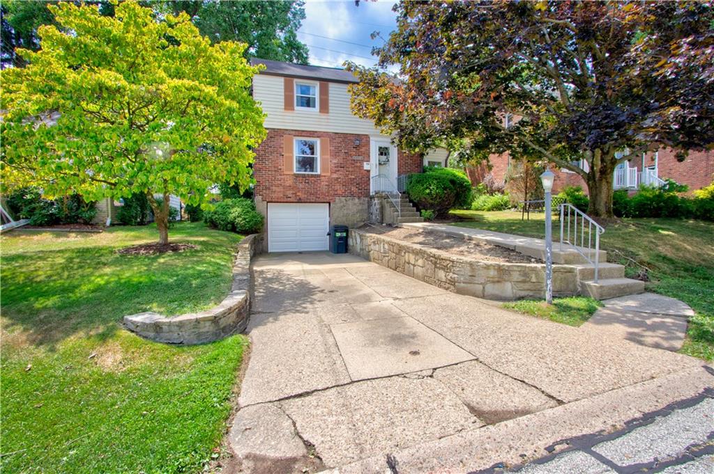 520 Old Farm Road Pittsburgh, PA 15234 - Photo 1 of 25