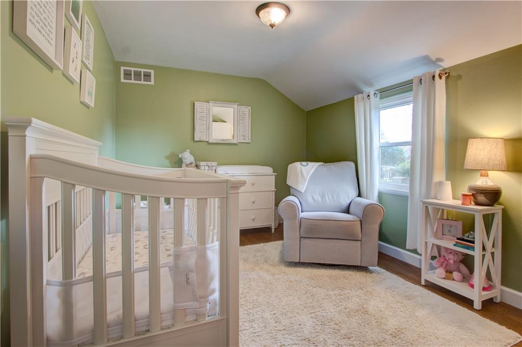 520 Old Farm Road Pittsburgh, PA 15234 - Photo 14 of 25