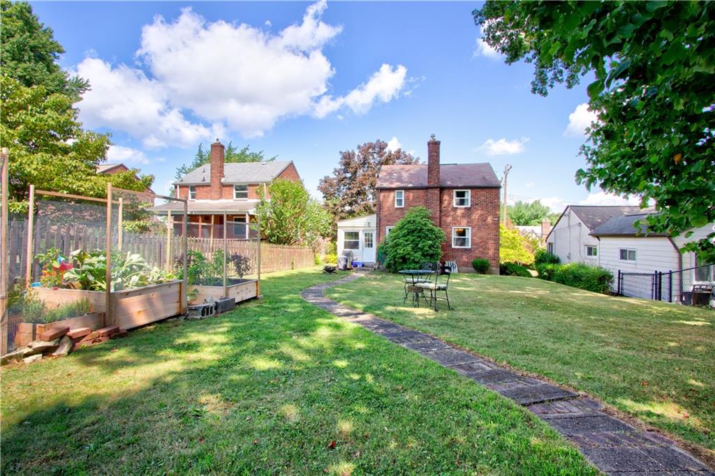 520 Old Farm Road Pittsburgh, PA 15234 - Photo 21 of 25