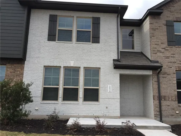 $1,795 | 7220 Wyoming Springs Drive, Unit 1002, Round Rock, TX 78681