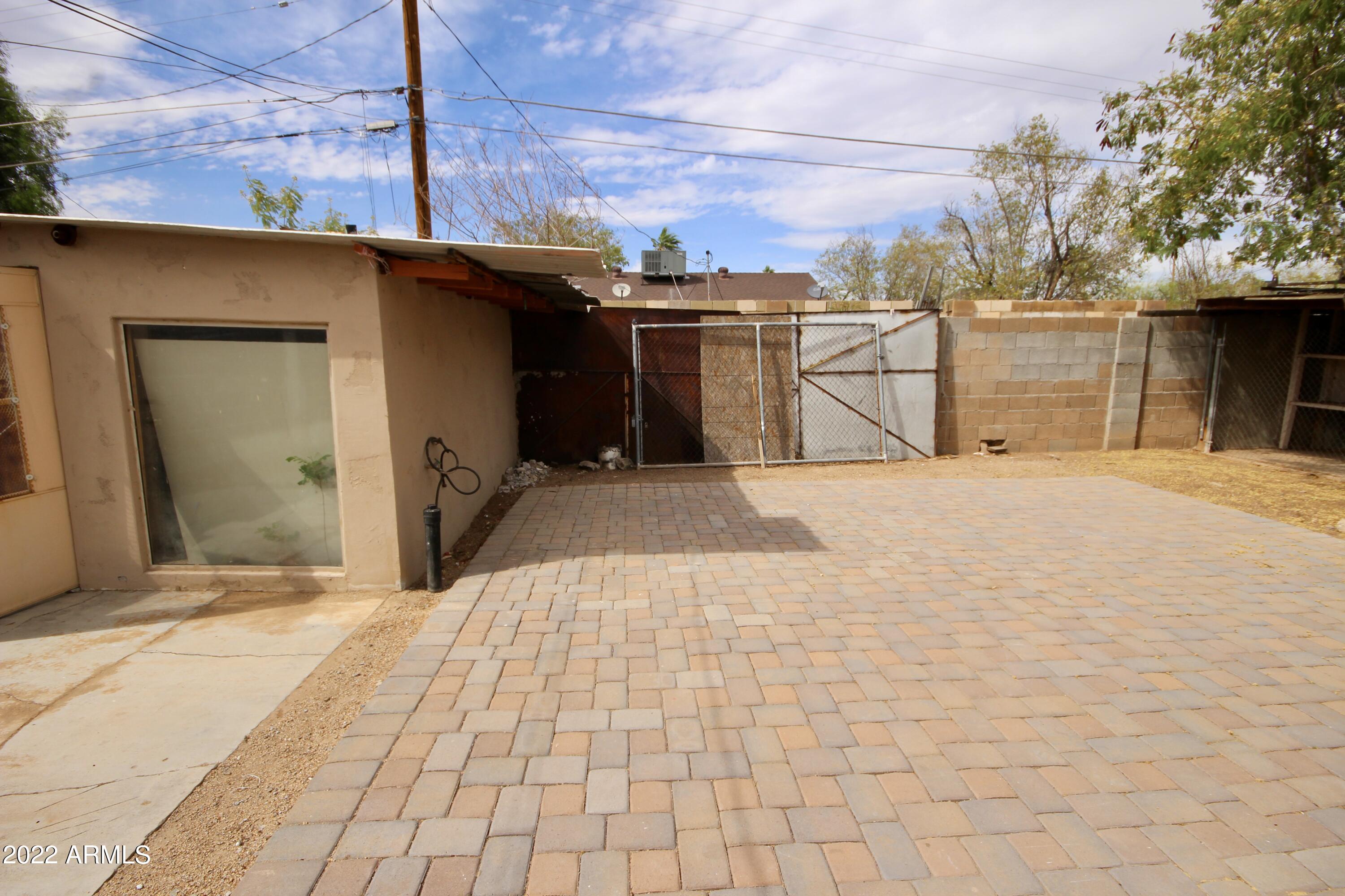 3014 West Coronado Road Phoenix, AZ 85009 - Photo 23 of 28 Photo Apr 19, 5 27 26 PM