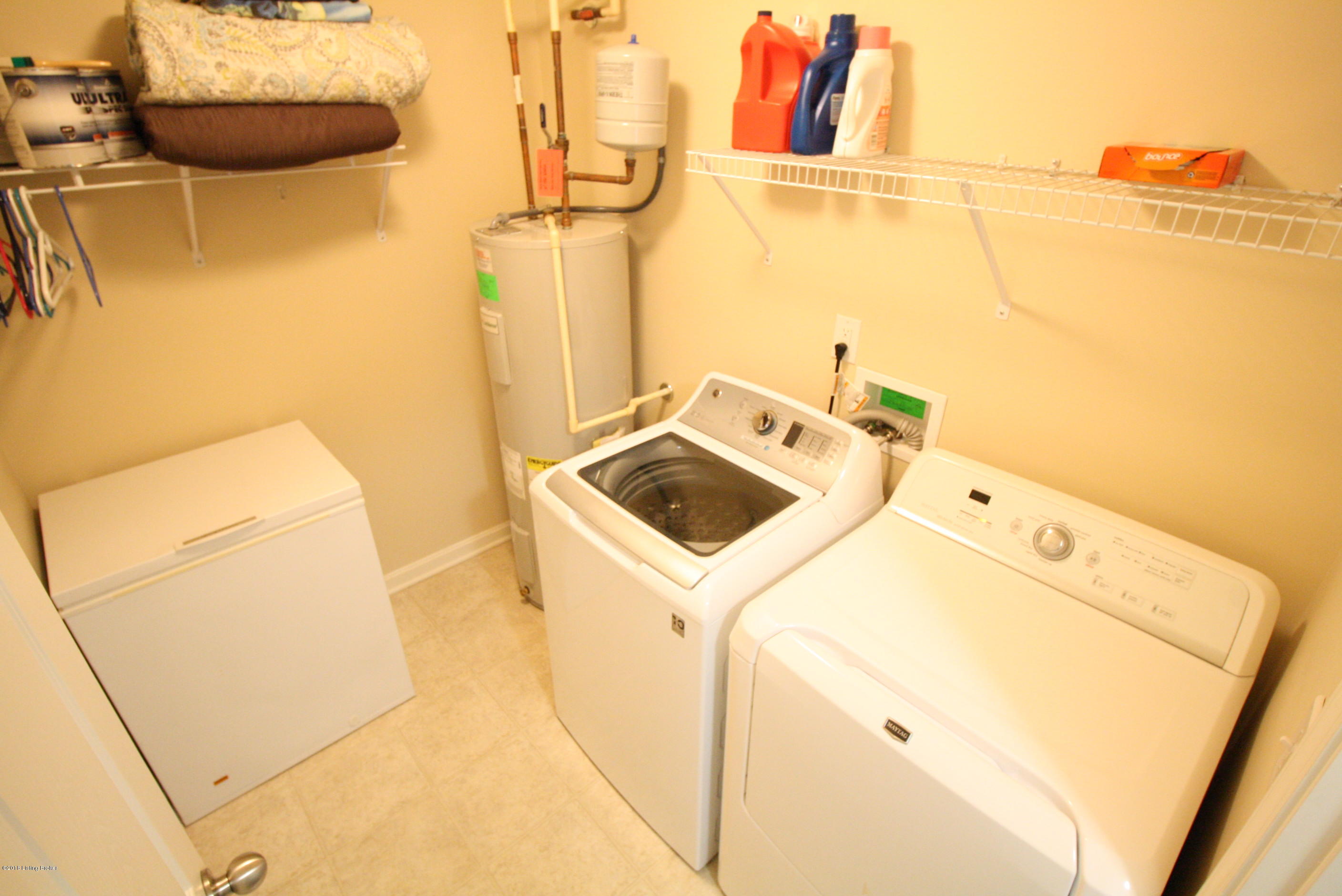 6624 Renate Road, Unit 53 Louisville, KY 40291 - Photo 12 of 32 Laundry