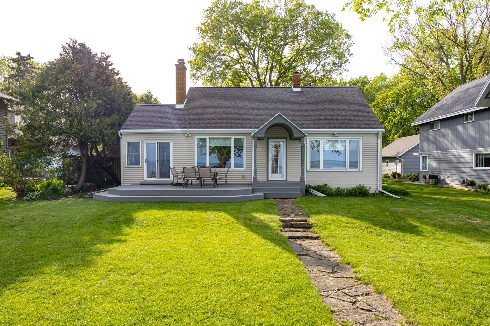 188 Adella Beach Road Neenah, WI 54956 - Photo 31 of 48