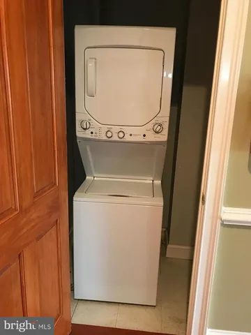 $2,600 | 3445 14th Street Northwest, Unit 2, Washington, DC 20010