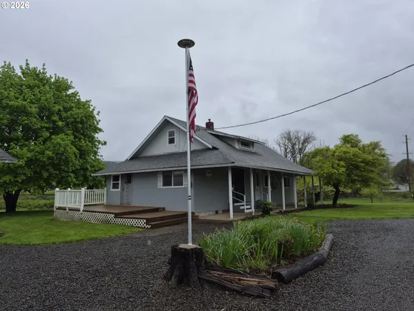 $575,000 | 5659 Southwest Spring Hill Road, Gaston, OR 97119