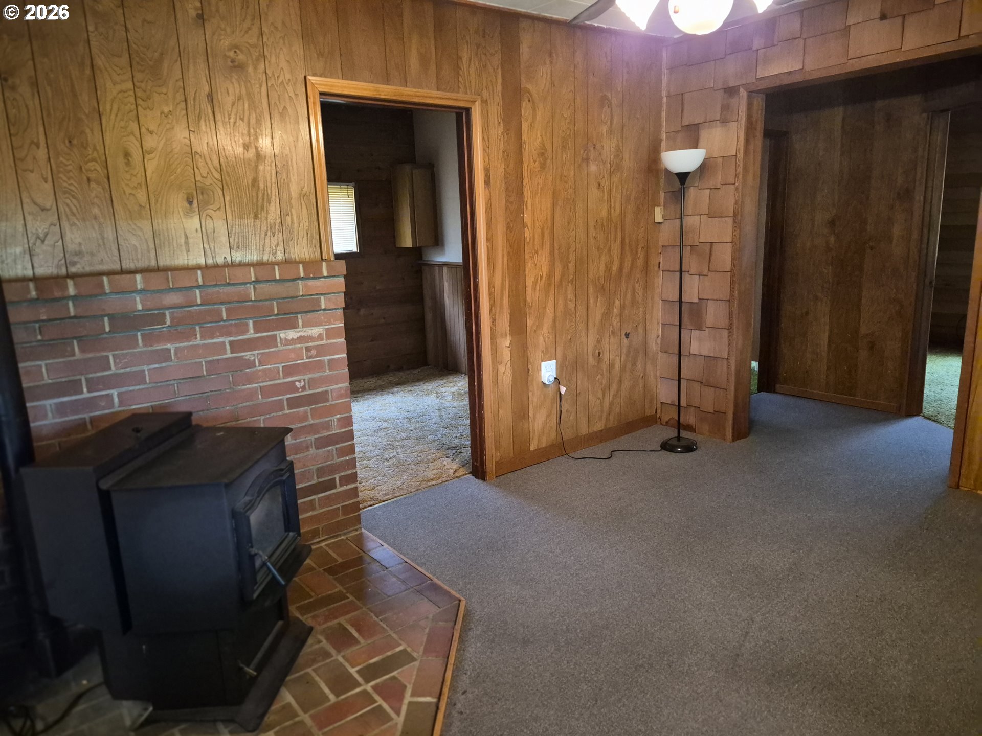 5659 Southwest Spring Hill Road Gaston, OR 97119 - Photo 5 of 35