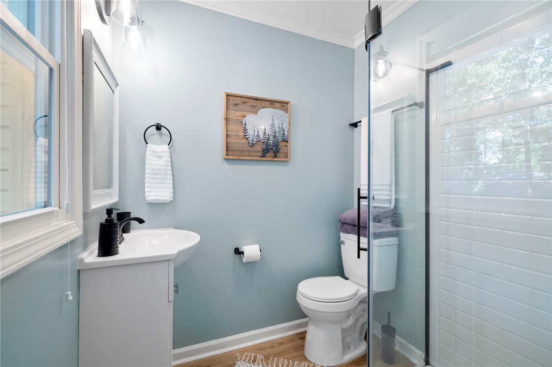 1401 Oak Drive Pendleton, SC 29670 - Photo 23 of 35 Bedroom 4 Bath/ Guest Bath