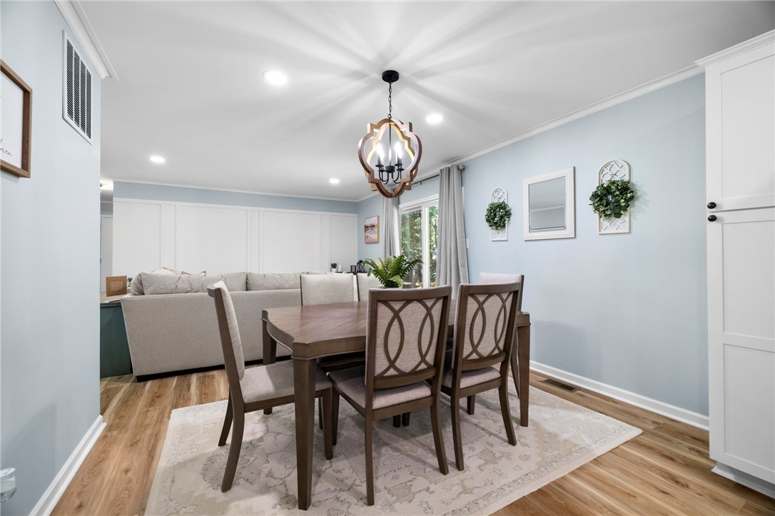 1401 Oak Drive Pendleton, SC 29670 - Photo 10 of 35 Dining Area