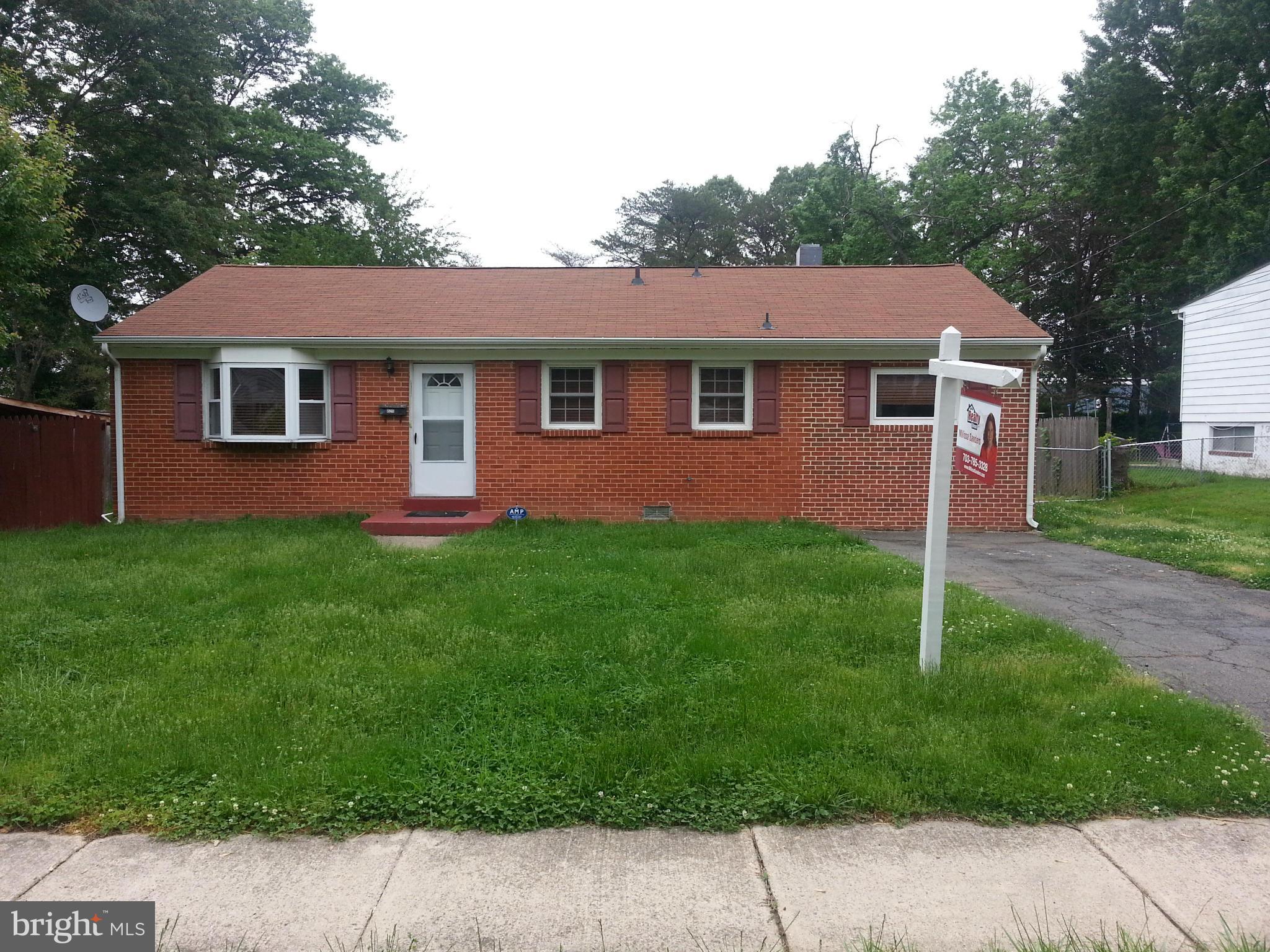 15215 Michigan Rd. Woodbridge, VA 22191 - Photo 2 of 28 Exterior (Front)