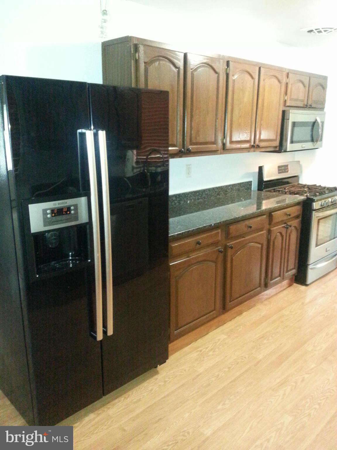 15215 Michigan Rd. Woodbridge, VA 22191 - Photo 16 of 28 Kitchen