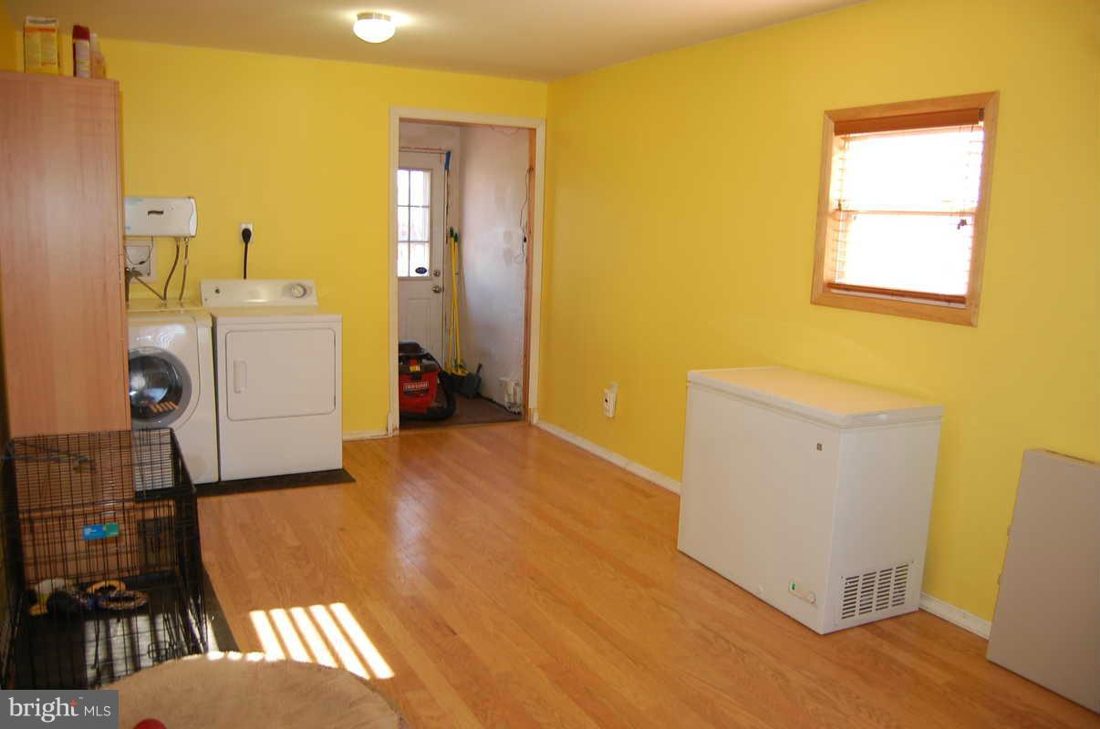 15215 Michigan Rd. Woodbridge, VA 22191 - Photo 10 of 28 Dining Room