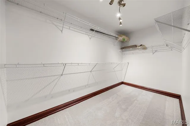 $1,525,000 | 10610 Deerpath Acres Court, St. Louis, MO 63128