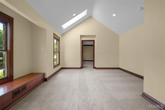 $1,525,000 | 10610 Deerpath Acres Court, St. Louis, MO 63128