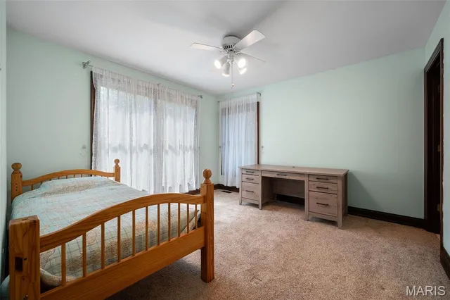 $1,525,000 | 10610 Deerpath Acres Court, St. Louis, MO 63128