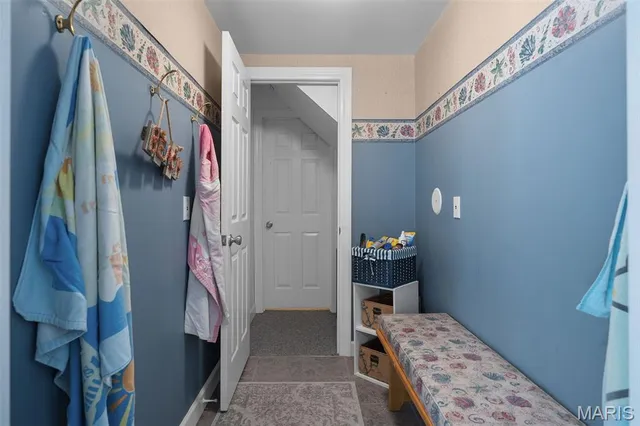 $1,525,000 | 10610 Deerpath Acres Court, St. Louis, MO 63128