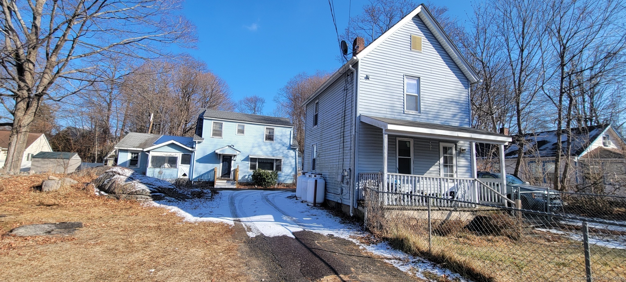 9 East Pembroke Road Danbury, CT 06811 - Photo 1 of 1 9 E Pembroke Front House