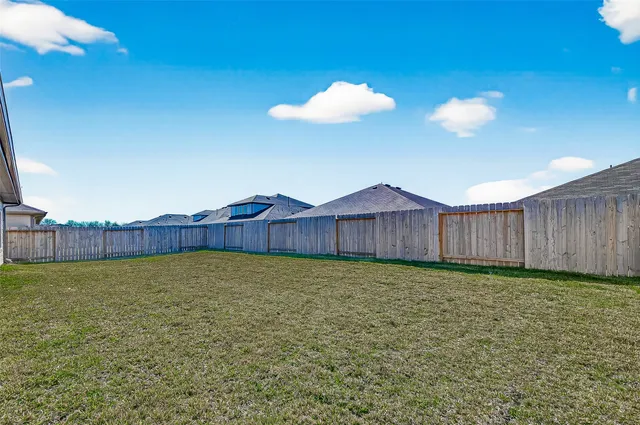 $3,000 | 3108 Magnolia Blossom Lane, Rosenberg, TX 77469