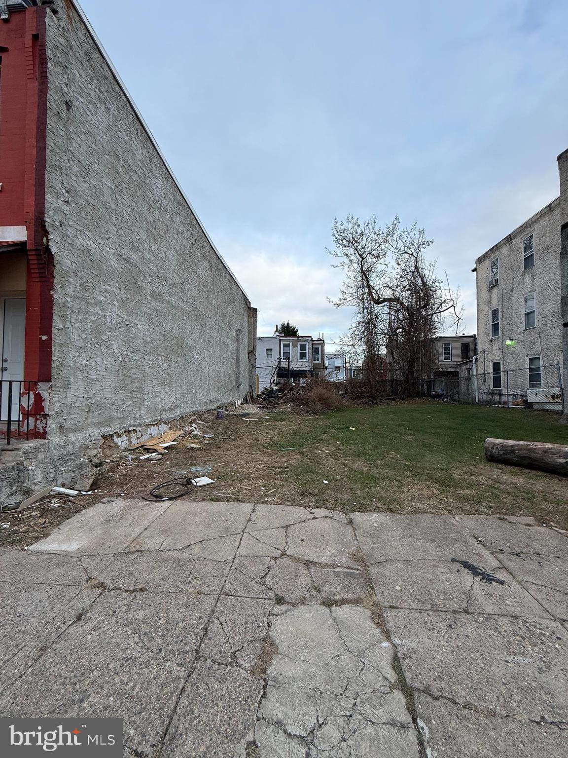 1815 North 24th Street Philadelphia, PA 19121 - Photo 1 of 2