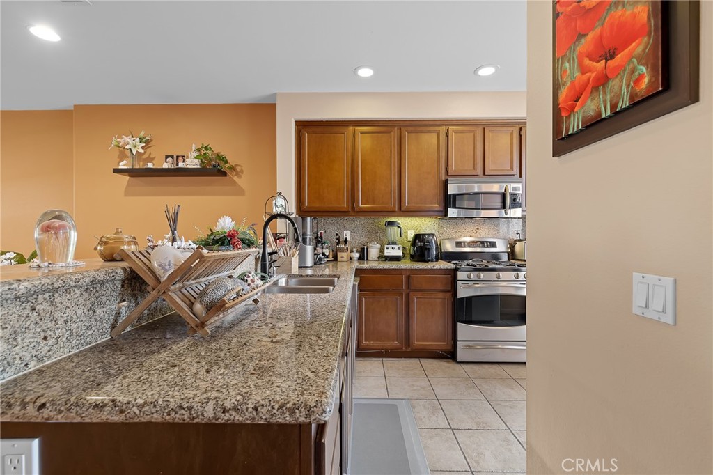 8053 Picasso Stanton, CA 90680 - Photo 47 of 58