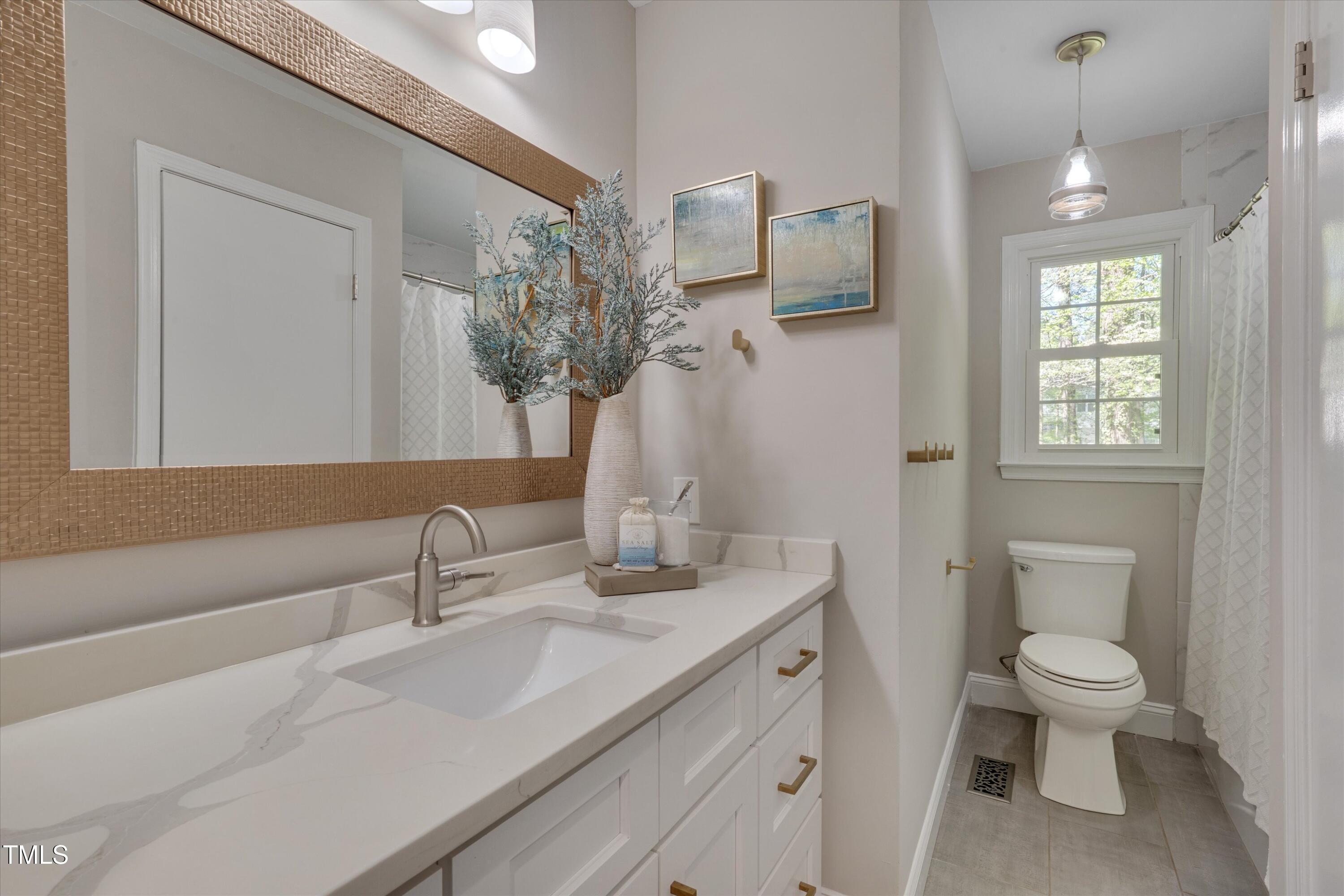 6105 Bellow Street Raleigh, NC 27609 - Photo 16 of 35 17-Secondary Bath