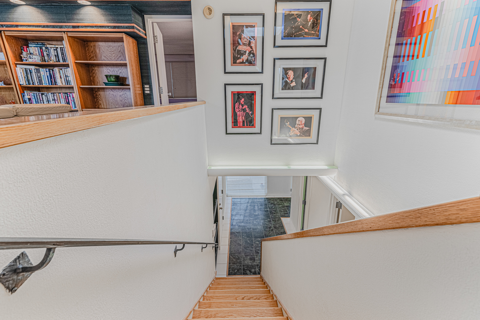 145 Wellington Road Northbrook, IL 60062 - Photo 5 of 32