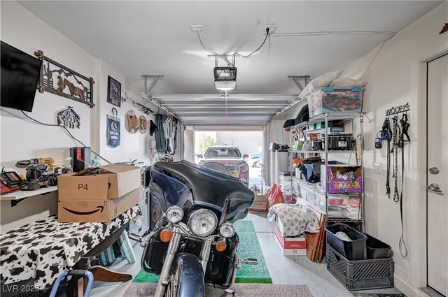 $369,999 | 4389 Panther Cove Drive, Las Vegas, NV 89115