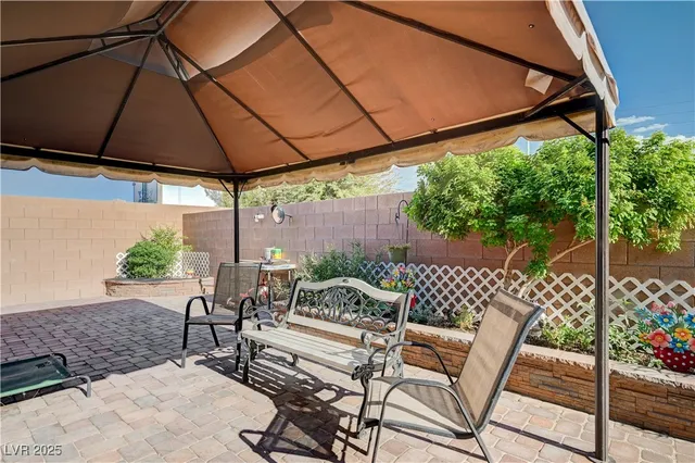 $369,999 | 4389 Panther Cove Drive, Las Vegas, NV 89115