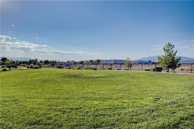 $369,999 | 4389 Panther Cove Drive, Las Vegas, NV 89115