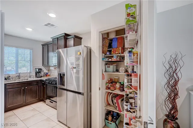 $369,999 | 4389 Panther Cove Drive, Las Vegas, NV 89115