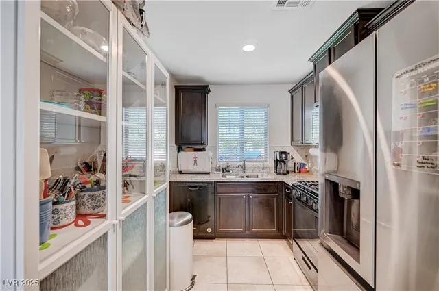 $369,999 | 4389 Panther Cove Drive, Las Vegas, NV 89115