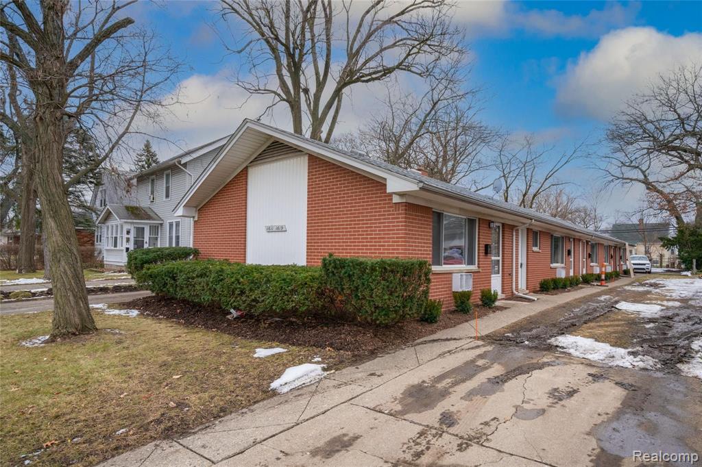 1611 West Nine Mile Road Ferndale, MI 48220 - Photo 1 of 18