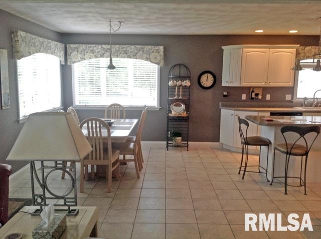 7703 West Brandon Court Mapleton, IL 61547 - Photo 6 of 27