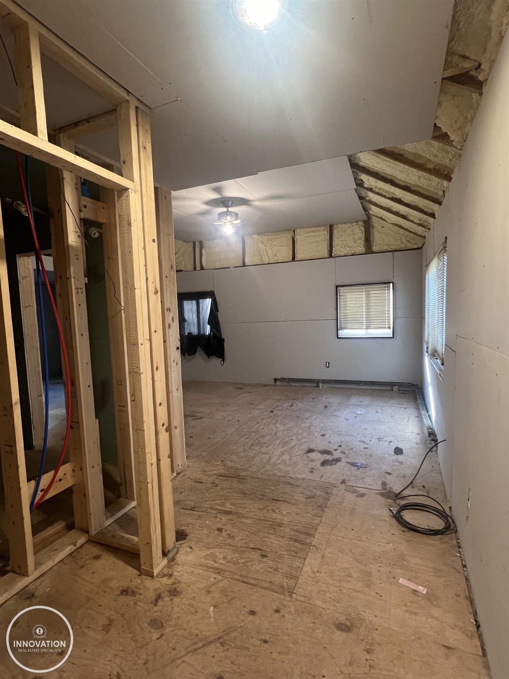 7481 Trumble Road St. Clair, MI 48079 - Photo 21 of 50 50134449-fa85655d-1034-49e2-8c20-47021590d88e.JPG