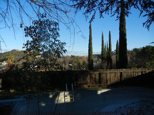 1575 Ridge Drive Redding, CA 96001 - Photo 2 of 23 DSCN3996
