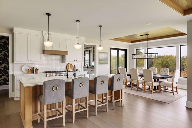 $2,795,000 | 2073 Bridgevine Court, Independence, MN 55359