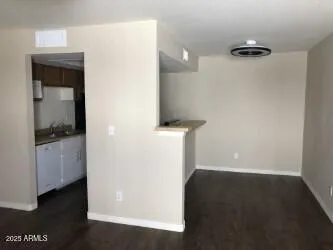 $895 | 18202 North Cave Creek Road, Unit 229, Phoenix, AZ 85032