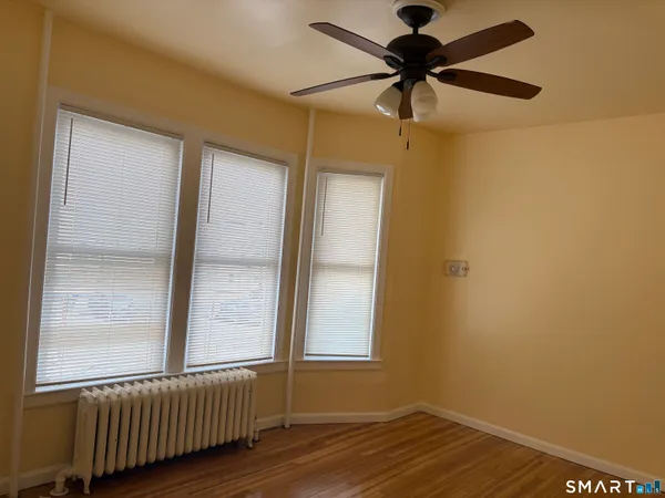 $2,000 | 252 Maplewood Avenue, Unit 1, Bridgeport, CT 06605