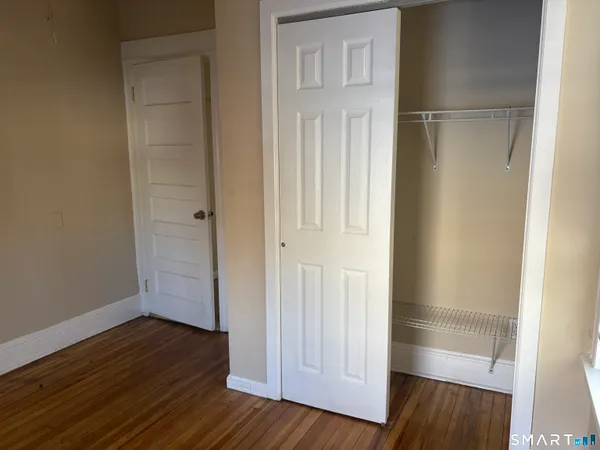 $2,000 | 252 Maplewood Avenue, Unit 1, Bridgeport, CT 06605