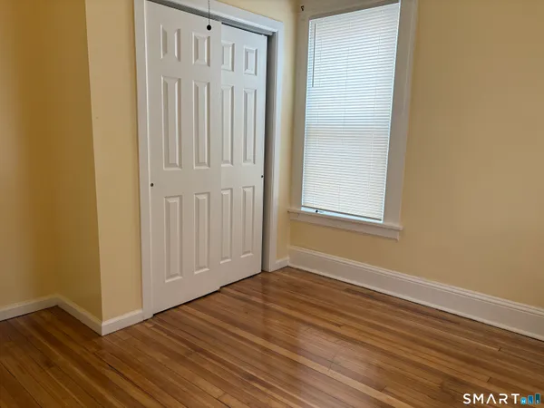 $2,000 | 252 Maplewood Avenue, Unit 1, Bridgeport, CT 06605