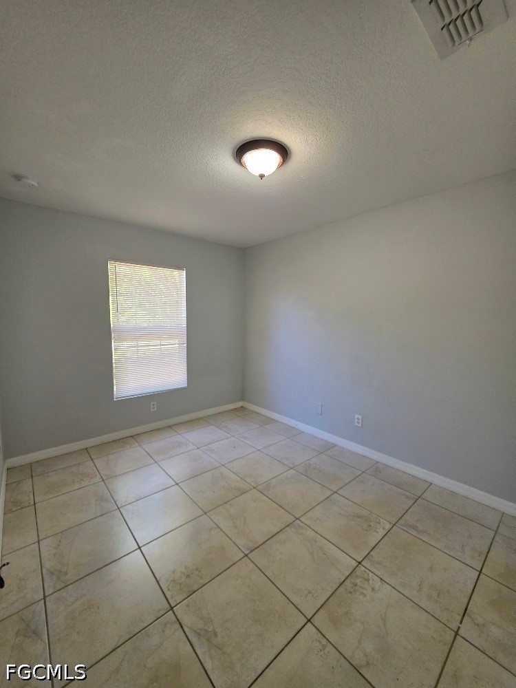 332 Rogen Street Lehigh Acres, FL 33972 - Photo 13 of 16