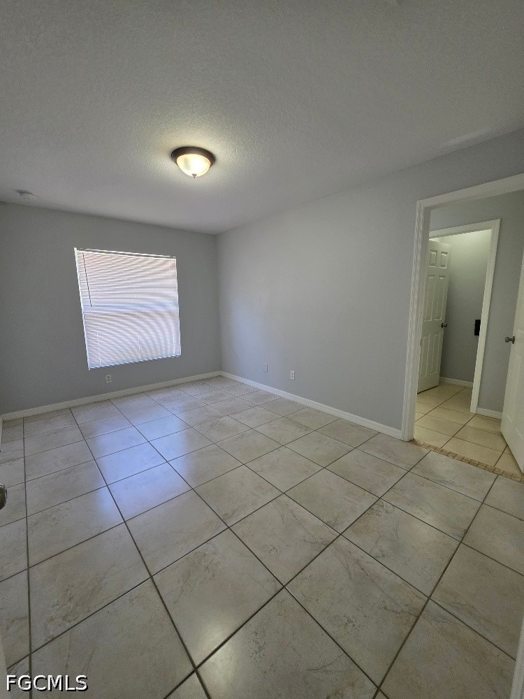 332 Rogen Street Lehigh Acres, FL 33972 - Photo 5 of 16