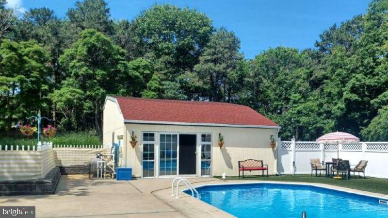 69 Rosehill Road Barnegat, NJ 08005 - Photo 65 of 77 Pool House Exterior