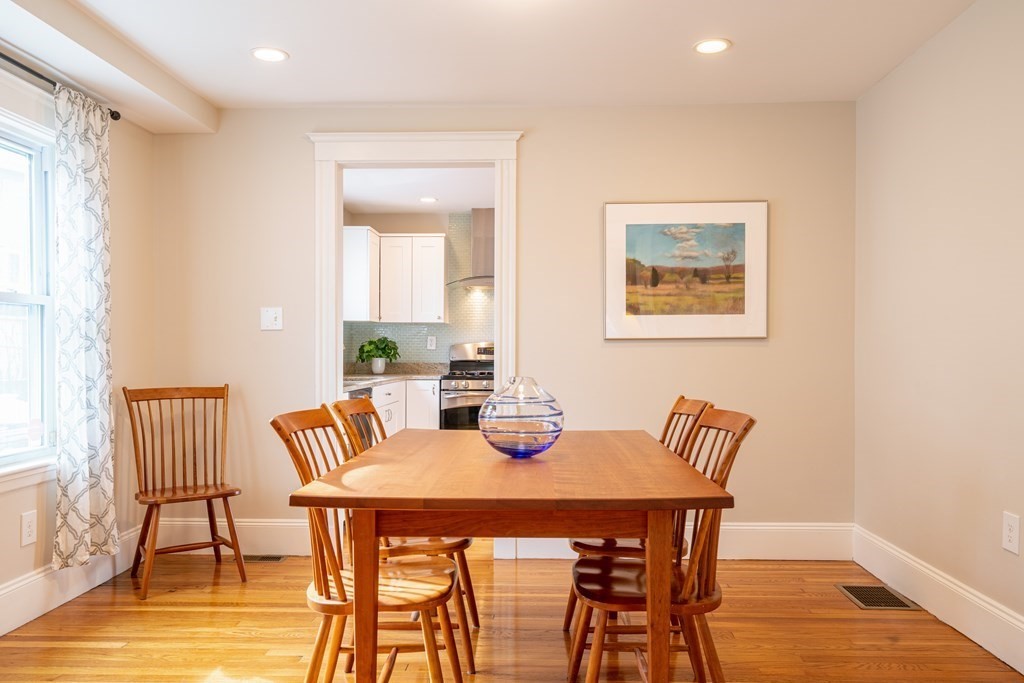 29 Farmcrest Avenue Lexington, MA 02421 - Photo 12 of 32