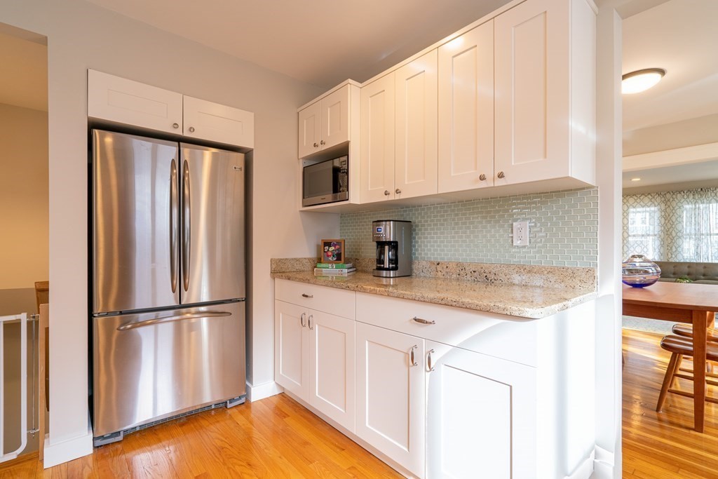 29 Farmcrest Avenue Lexington, MA 02421 - Photo 16 of 32