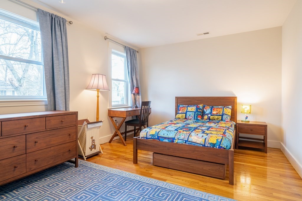 29 Farmcrest Avenue Lexington, MA 02421 - Photo 22 of 32