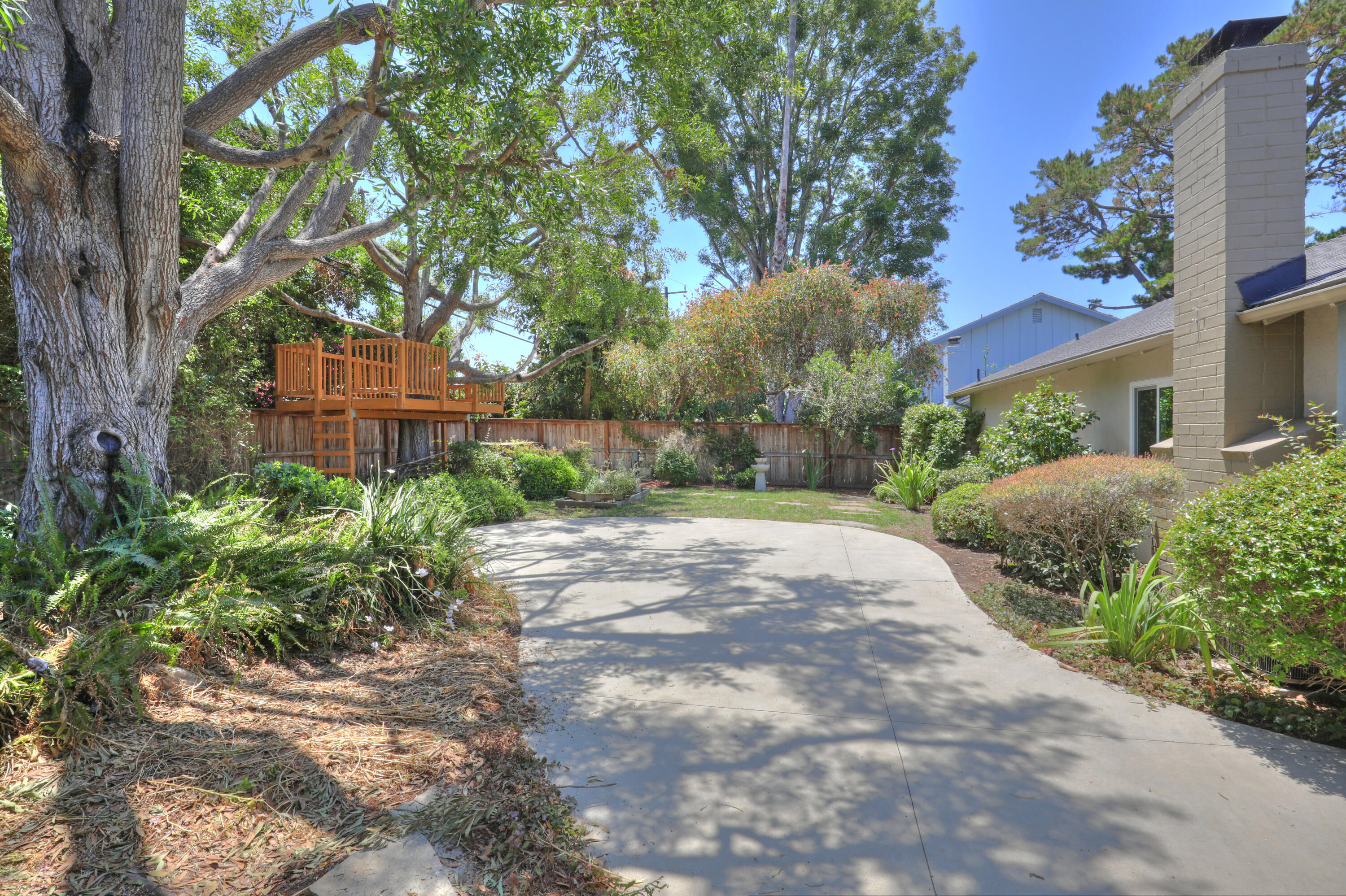 488 Wakefield Road Goleta, CA 93117 - Photo 24 of 34 a view of a pathway with a tree