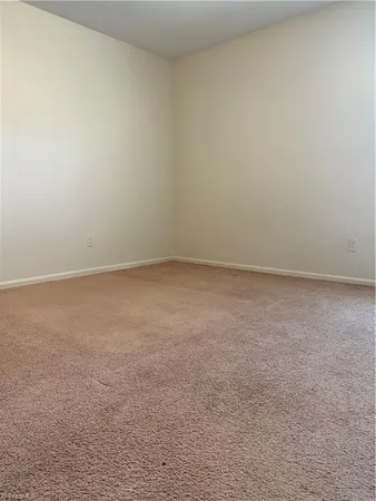$130,000 | 224 Northpoint Avenue, Unit E, High Point, NC 27262