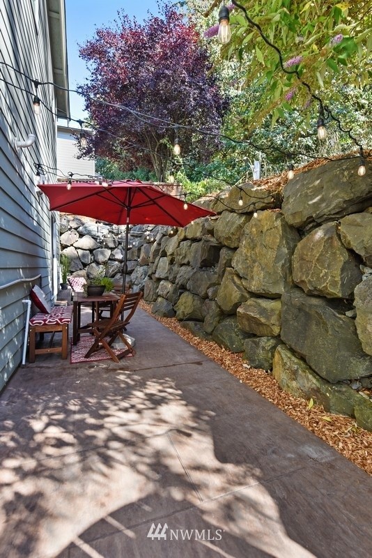 20106 84th Place Northeast Bothell, WA 98011 - Photo 22 of 25 Gallery Image 22